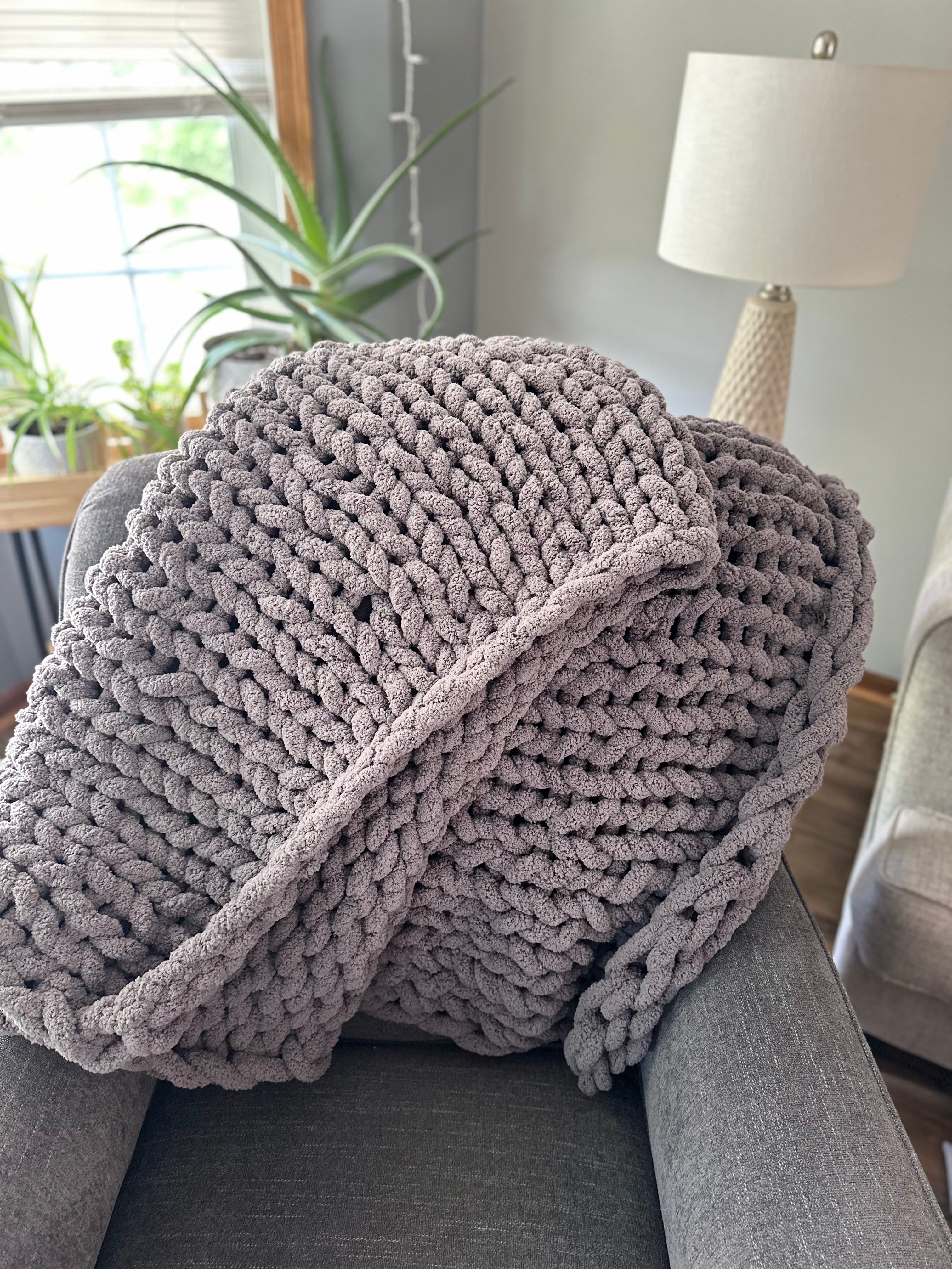 Dark Grey Chunky Knit Blanket