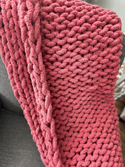 Mulberry Chunky Knit Blanket