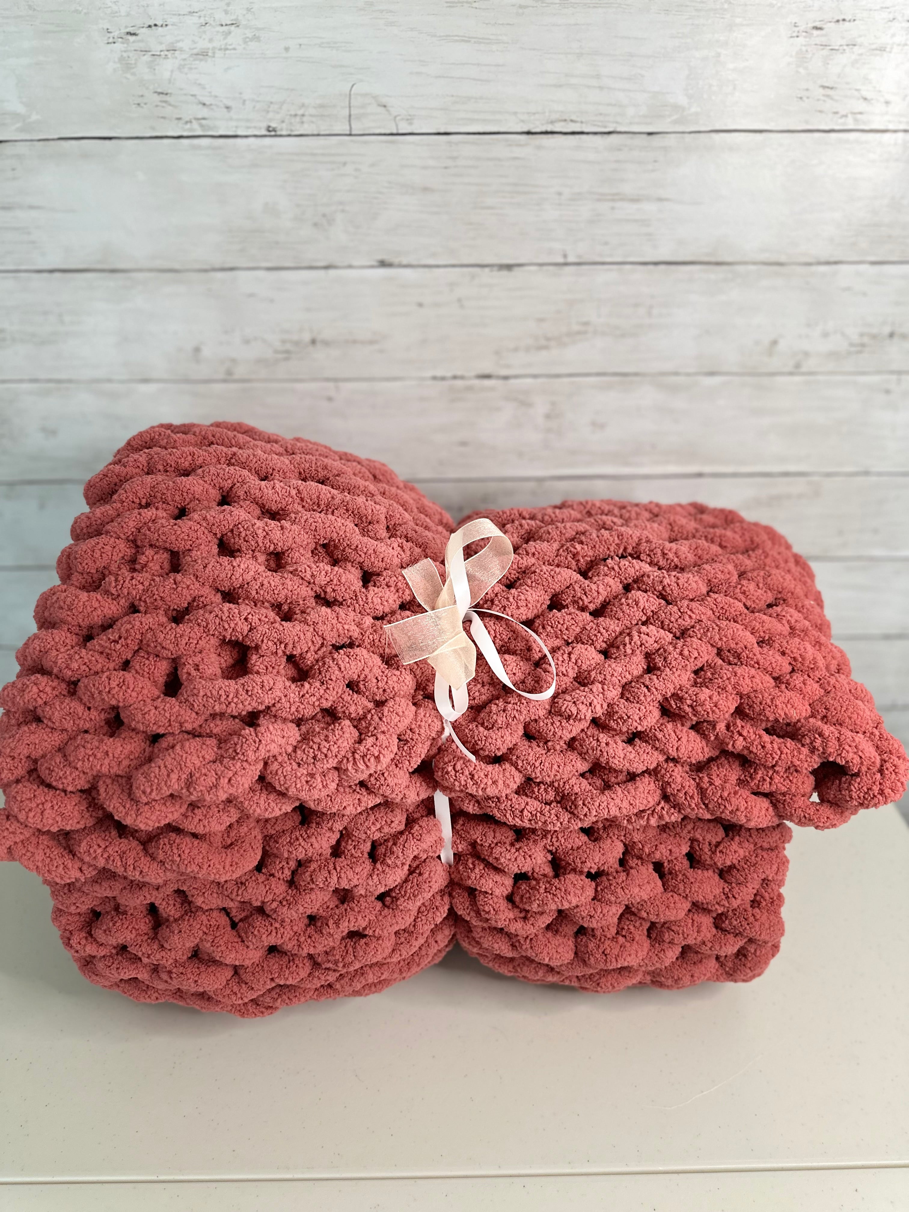 Mulberry Chunky Knit Blanket