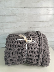 Dark Grey Chunky Knit Blanket