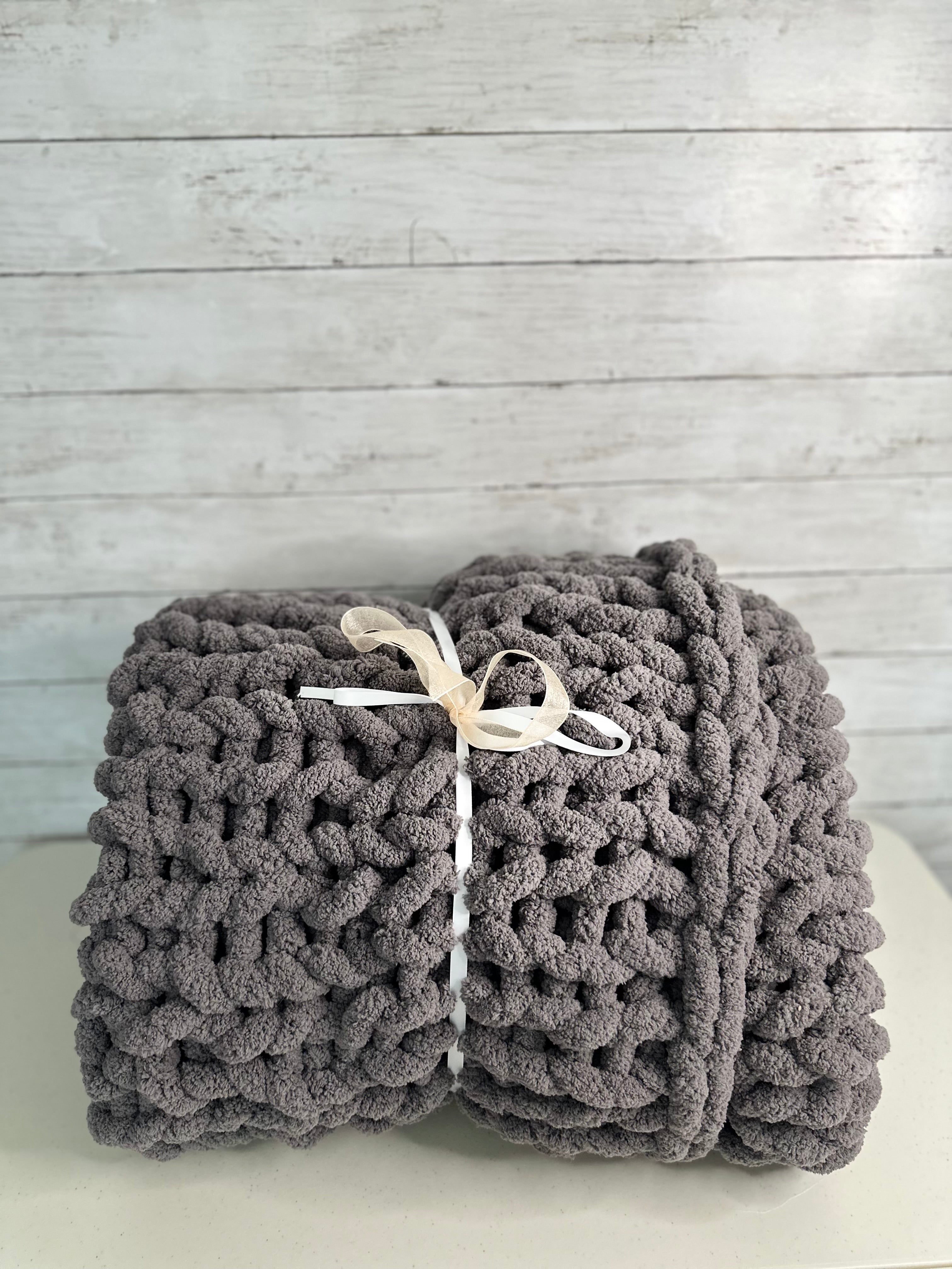 Dark Grey Chunky Knit Blanket