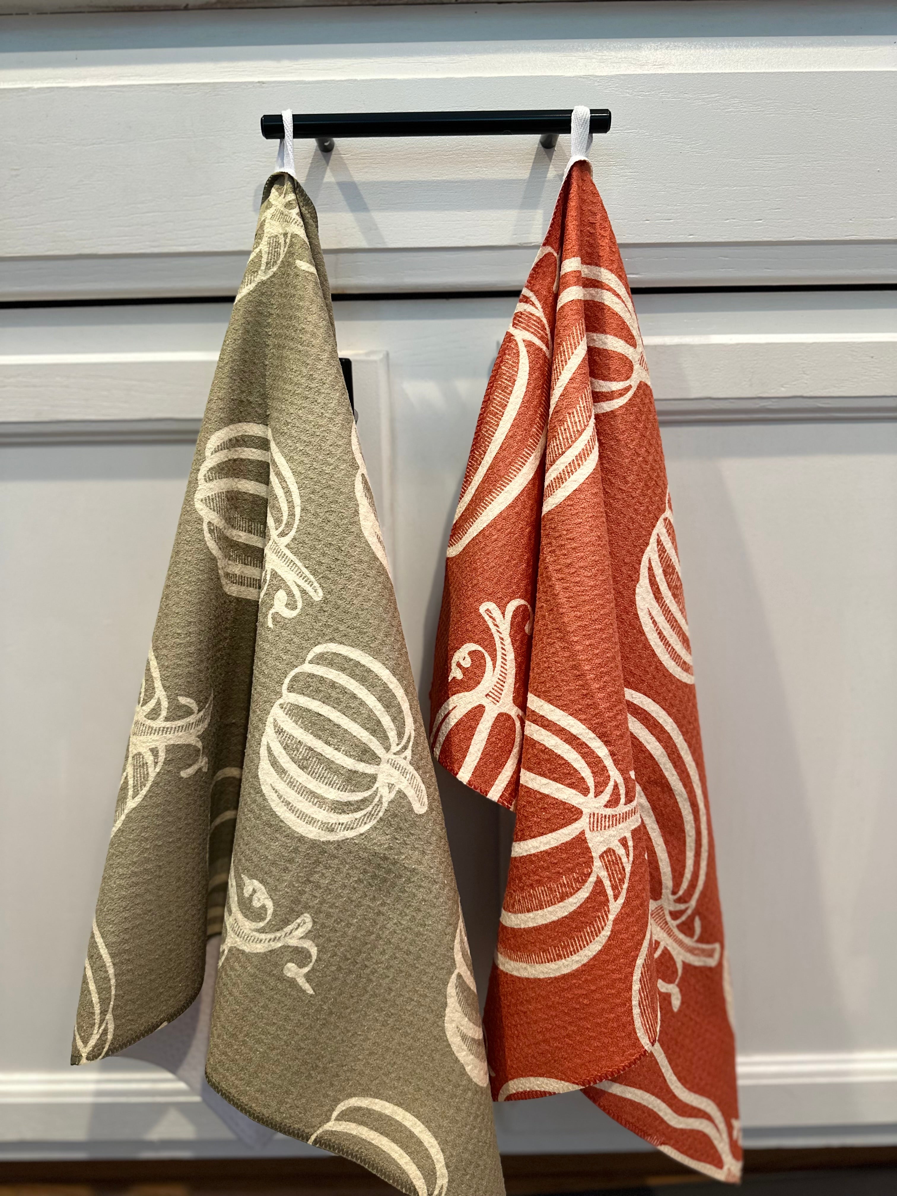 Sage + Gold Pumpkin Towel