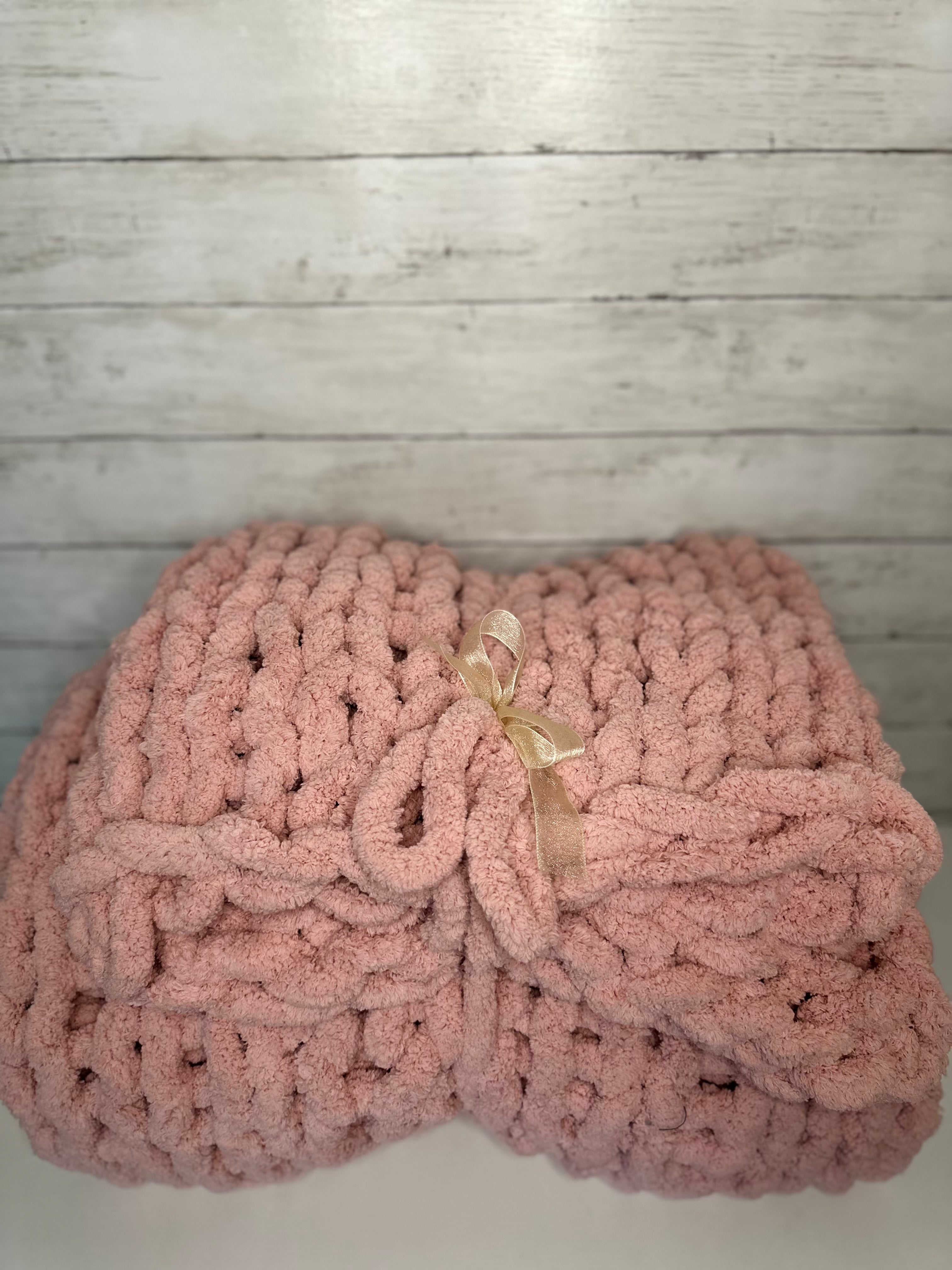 Soft Pink Chunky Knit Blanket