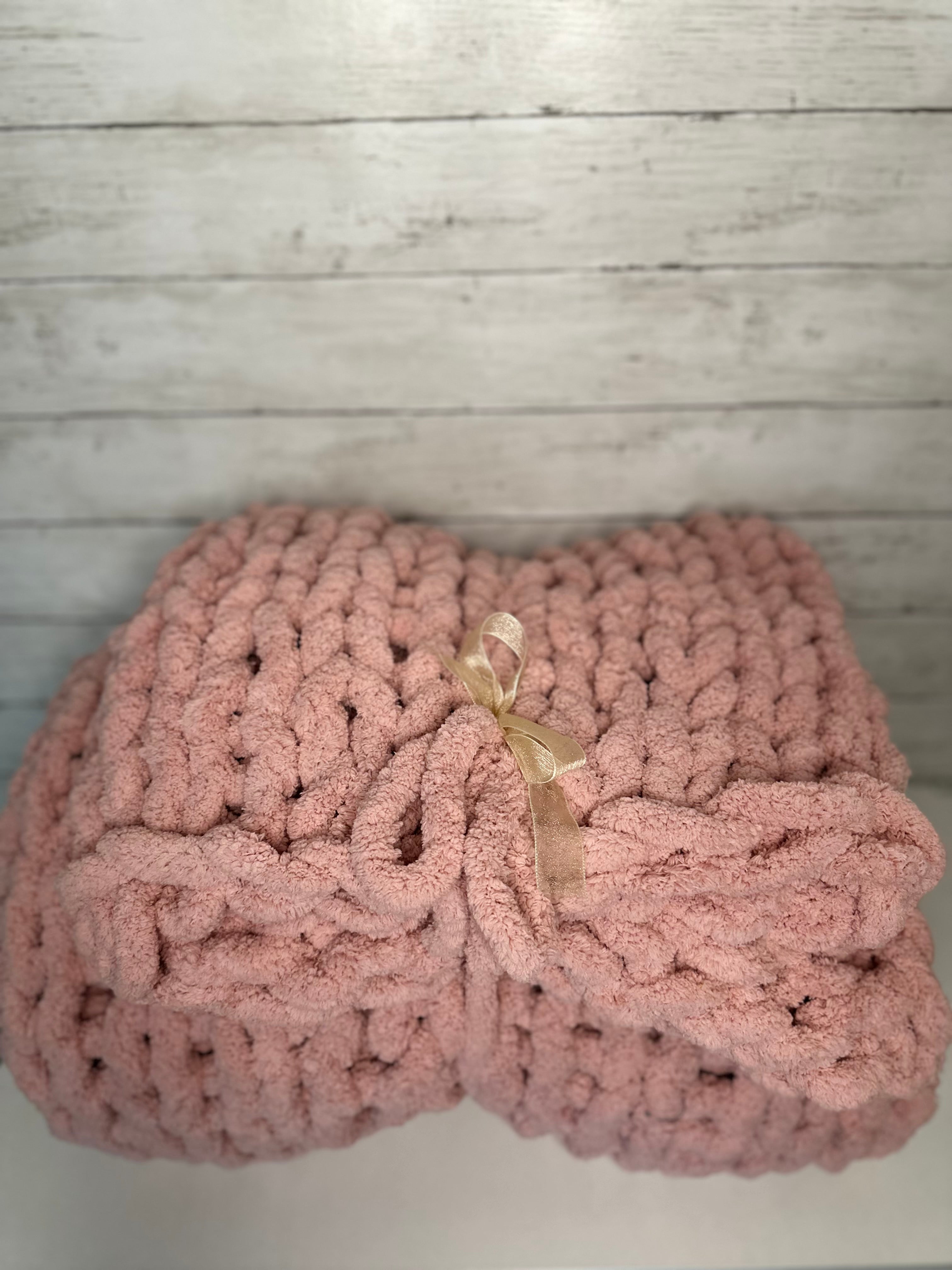 Soft Pink Chunky Knit Blanket